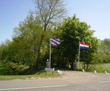 Vlaggen Entree minicamping vakantiehuis Sneek Friesland
